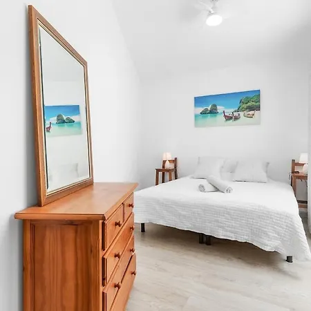 Lovely House With A Sea View, 220 M From The * Marbella